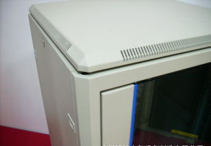 優(yōu)質(zhì)網(wǎng)絡(luò)機(jī)柜產(chǎn)品全方位解析 價(jià)格、廠家、圖片與服務(wù)